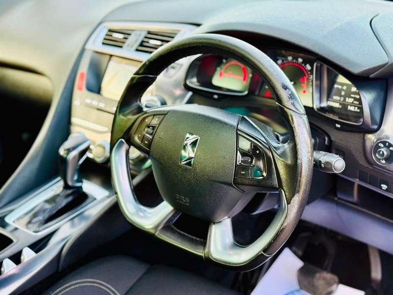 2016 DS DS 5 2016 DS DS 5