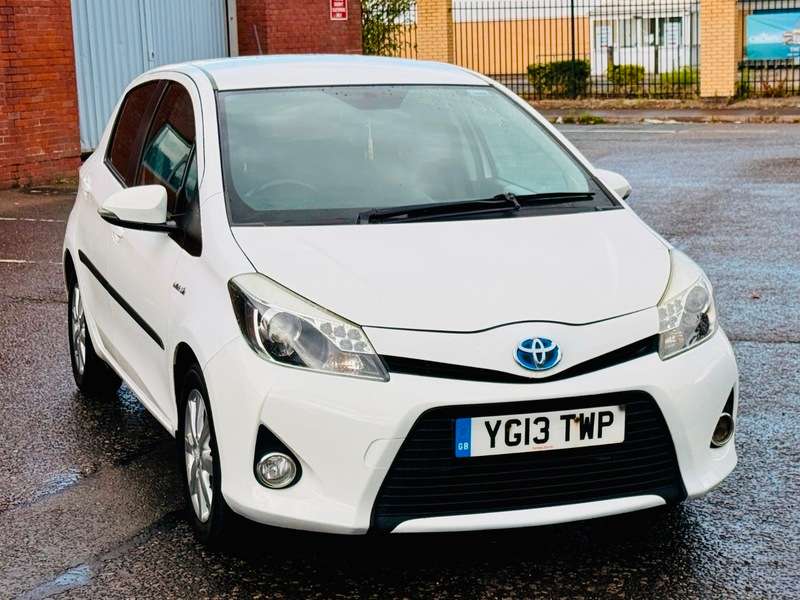 2013 TOYOTA YARIS 2013 TOYOTA YARIS