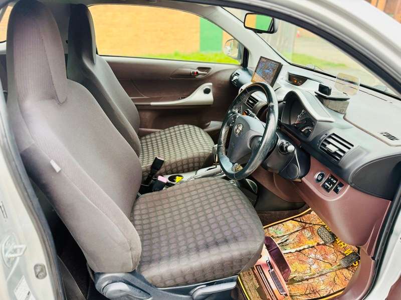 2009 TOYOTA IQ 2009 TOYOTA IQ