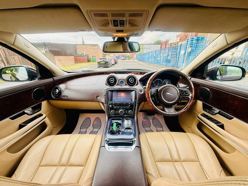 2011 JAGUAR XJ 2011 JAGUAR XJ