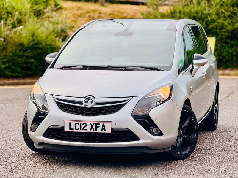 A 2012 VAUXHALL ZAFIRA ELITE CDTI A 2012 VAUXHALL ZAFIRA ELITE CDTI