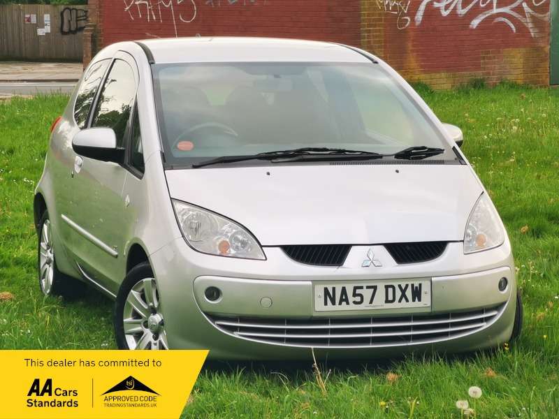 A 2007 MITSUBISHI COLT CZ2 A 2007 MITSUBISHI COLT CZ2