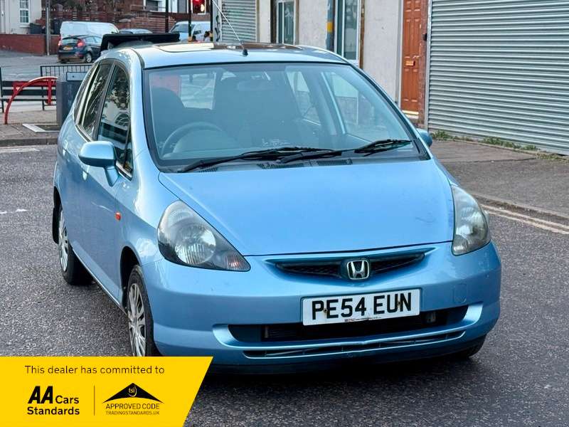 A 2004 HONDA JAZZ DSI SE A 2004 HONDA JAZZ DSI SE