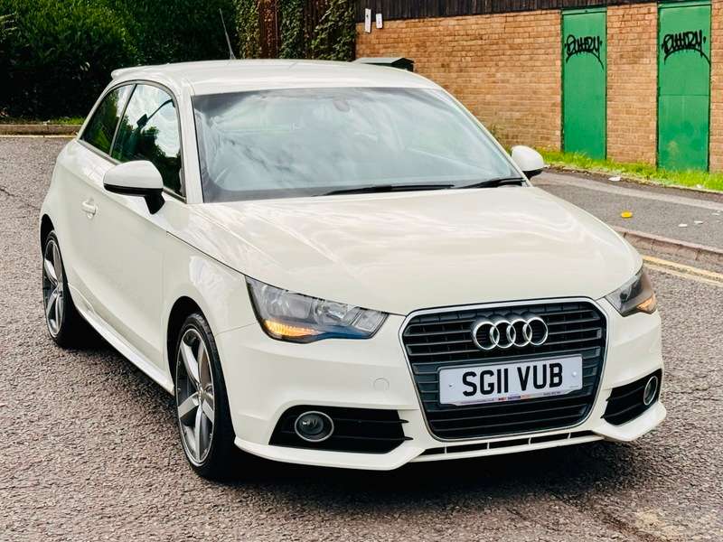 2011 AUDI A1 2011 AUDI A1