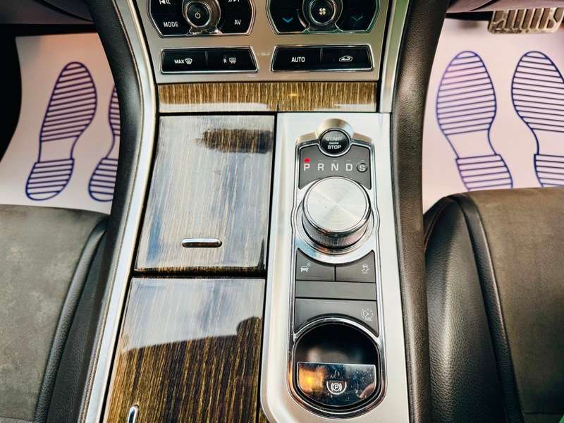 2014 JAGUAR XF 2014 JAGUAR XF