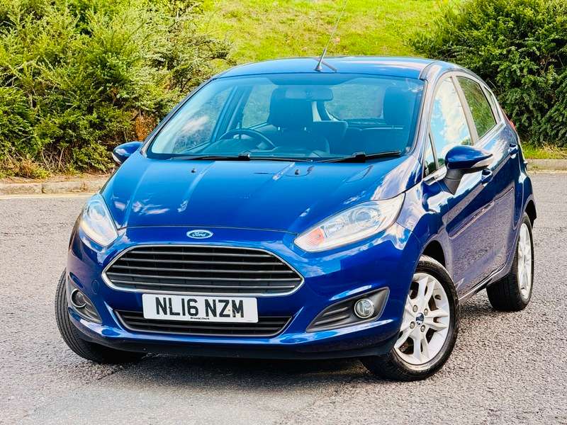 A 2016 FORD FIESTA ZETEC A 2016 FORD FIESTA ZETEC