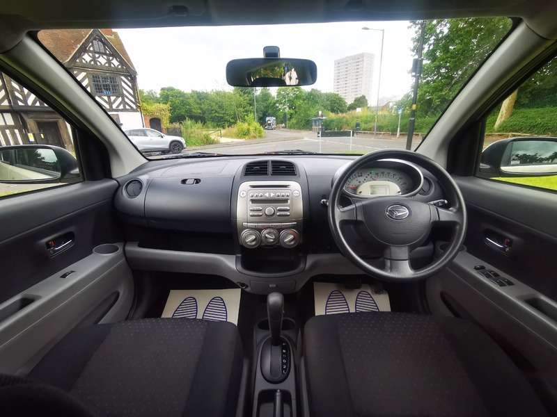 A 2008 DAIHATSU SIRION SE A 2008 DAIHATSU SIRION SE