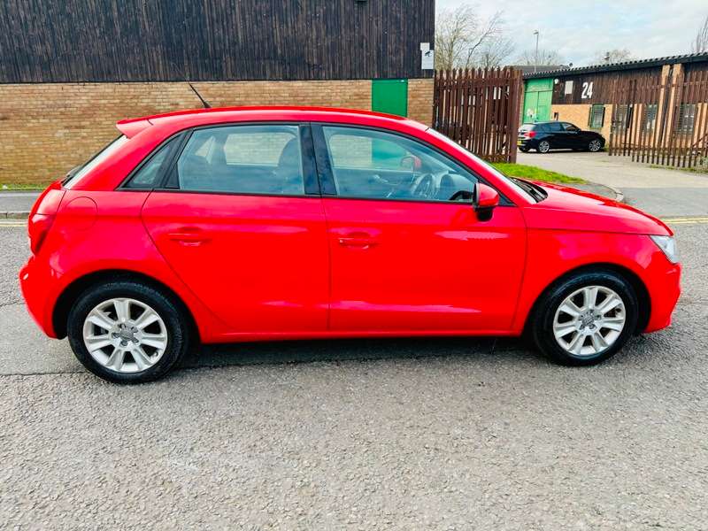 2014 AUDI A1 2014 AUDI A1