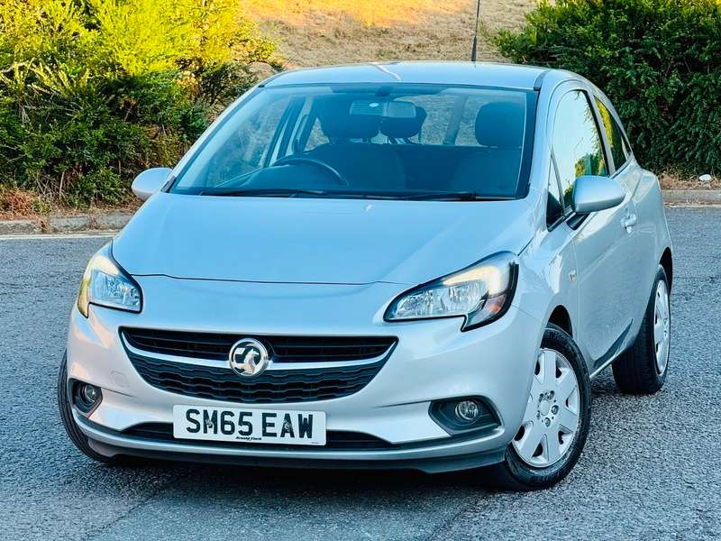 A 2015 VAUXHALL CORSA DESIGN A 2015 VAUXHALL CORSA DESIGN