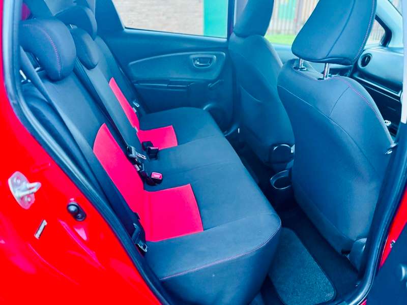 2014 TOYOTA YARIS 2014 TOYOTA YARIS