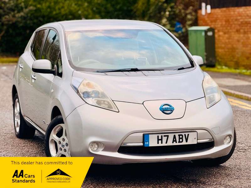 A 2011 NISSAN LEAF LEAF A 2011 NISSAN LEAF LEAF