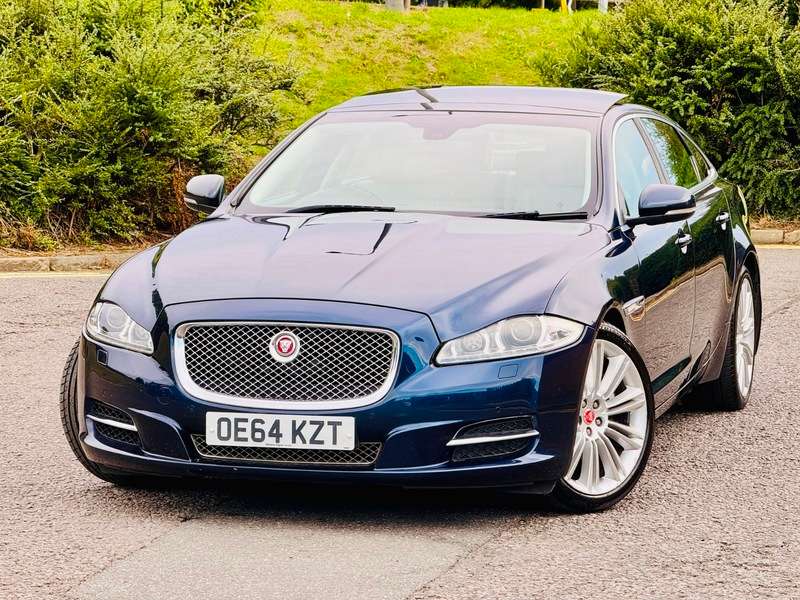 A 2014 JAGUAR XJ D V6 PREMIUM LUXURY L A 2014 JAGUAR XJ D V6 PREMIUM LUXURY L