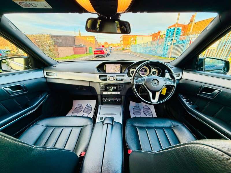 A 2014 MERCEDES E CLASS E220 CDI SE A 2014 MERCEDES E CLASS E220 CDI SE