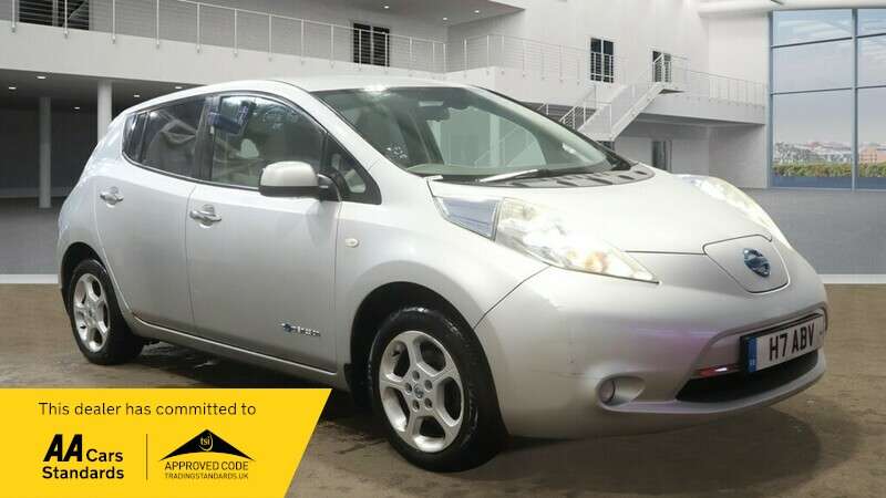 Check out this Nissan Leaf 2011 Electric Automatic