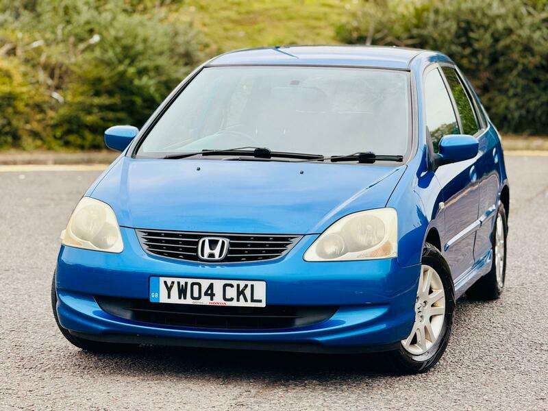 A 2004 HONDA CIVIC SE A 2004 HONDA CIVIC SE