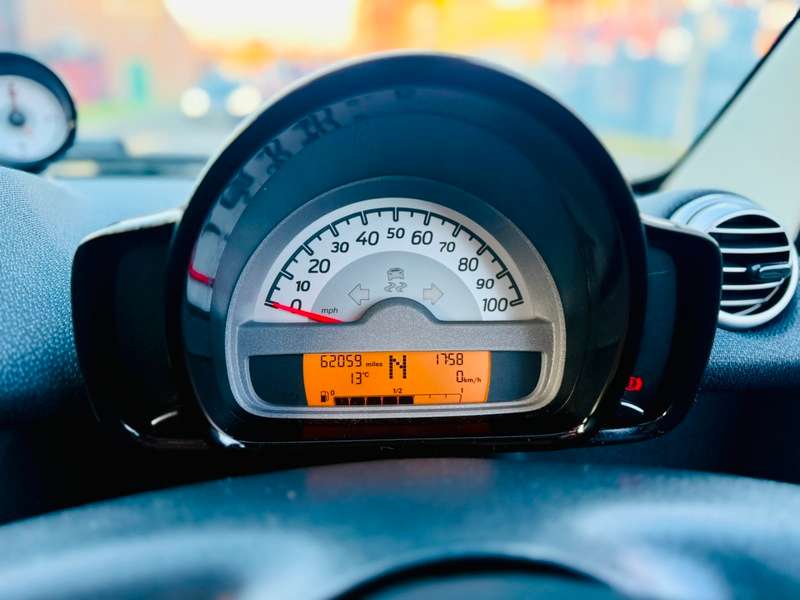 2011 SMART FORTWO 2011 SMART FORTWO