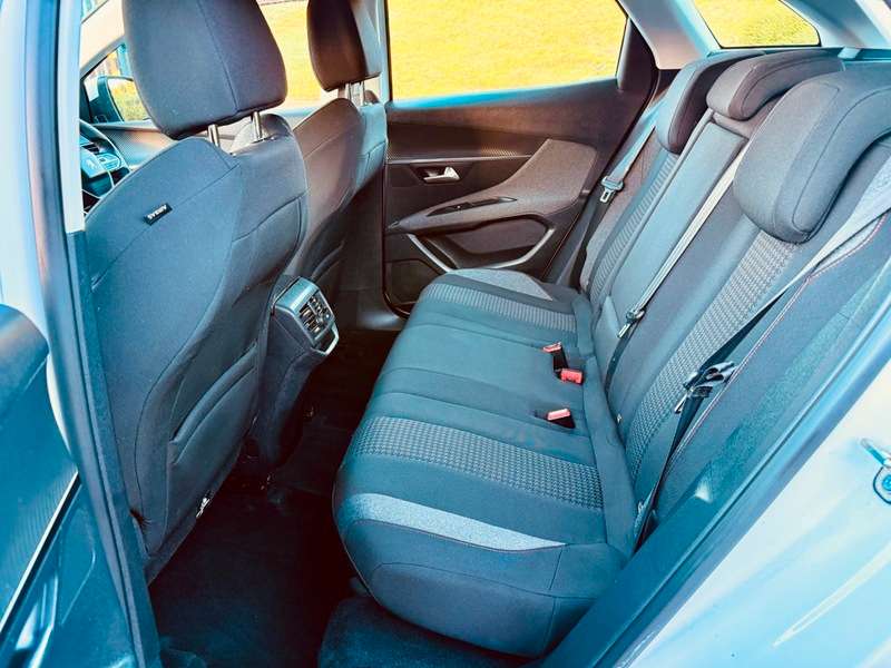 2018 PEUGEOT 3008 2018 PEUGEOT 3008