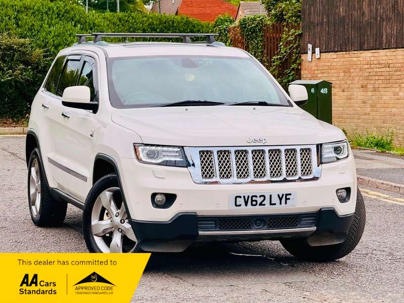 A 2012 JEEP GRAND CHEROKEE V6 CRD OVERLAND A 2012 JEEP GRAND CHEROKEE V6 CRD OVERLAND