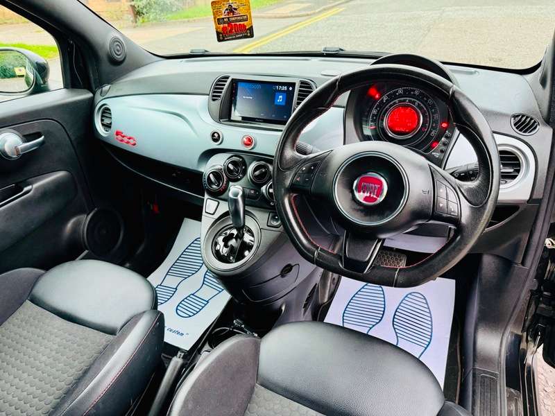 A 2014 FIAT 500 S DUALOGIC A 2014 FIAT 500 S DUALOGIC