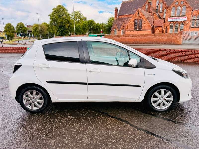 2013 TOYOTA YARIS 2013 TOYOTA YARIS