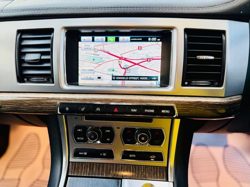 2014 JAGUAR XF 2014 JAGUAR XF