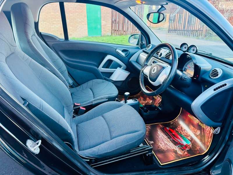 2011 SMART FORTWO 2011 SMART FORTWO