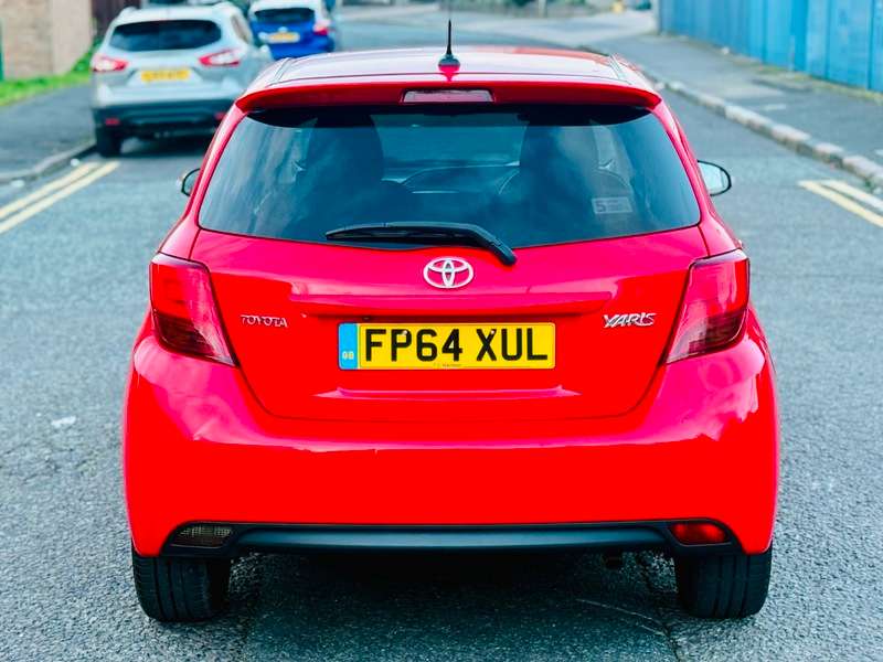 2014 TOYOTA YARIS 2014 TOYOTA YARIS