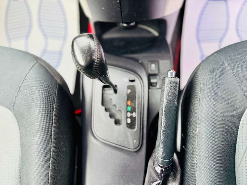 2013 TOYOTA IQ 2013 TOYOTA IQ