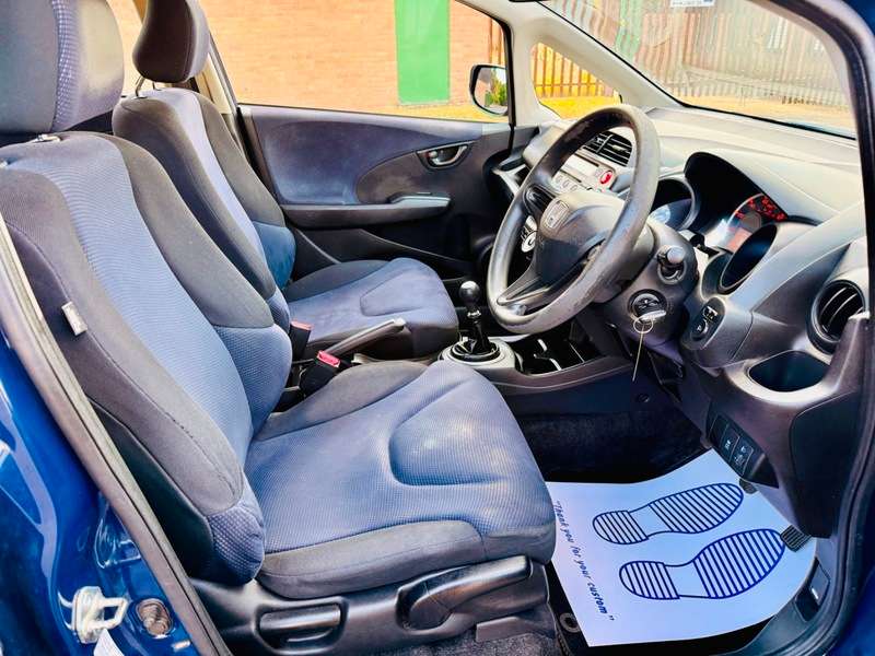 2013 HONDA JAZZ 2013 HONDA JAZZ