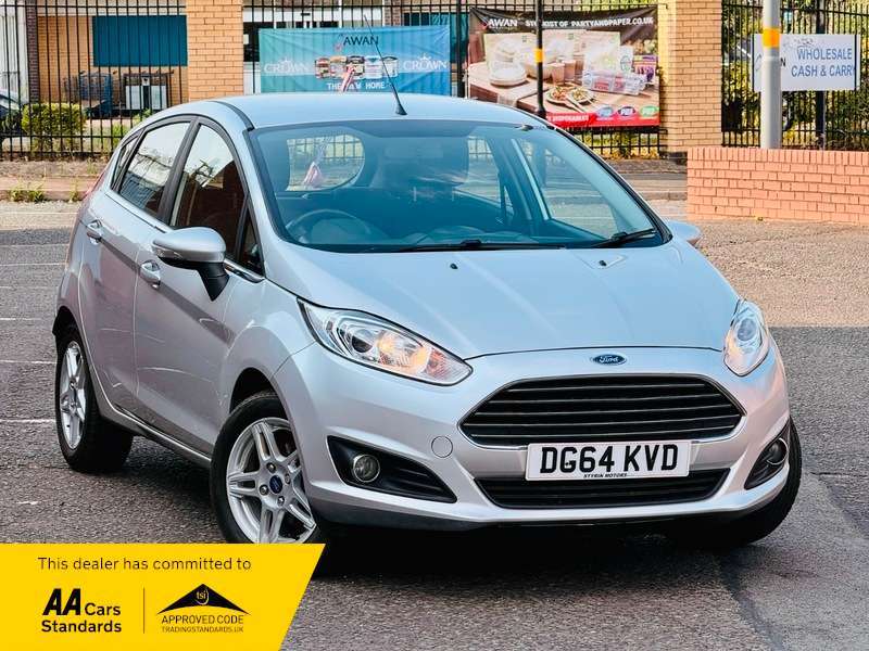 A 2015 FORD FIESTA ZETEC A 2015 FORD FIESTA ZETEC