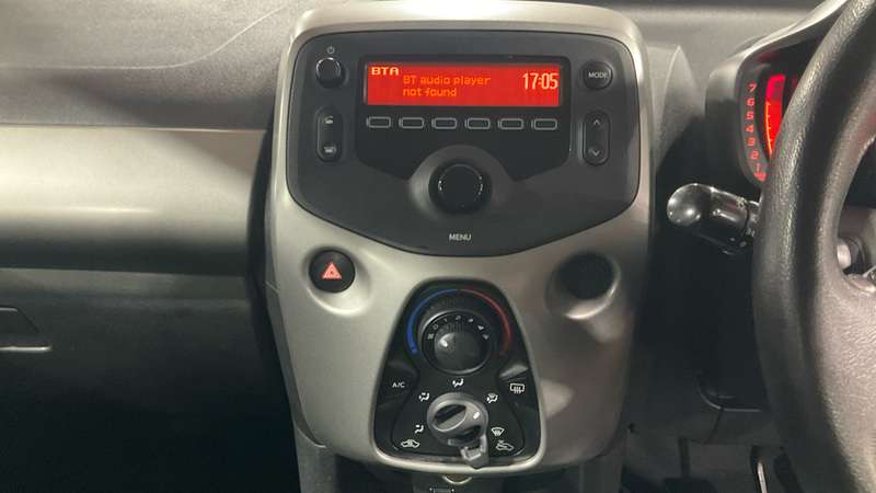 2015 TOYOTA AYGO 2015 TOYOTA AYGO