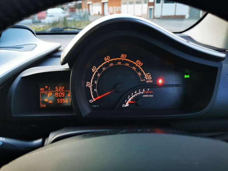 2010 TOYOTA IQ 2010 TOYOTA IQ