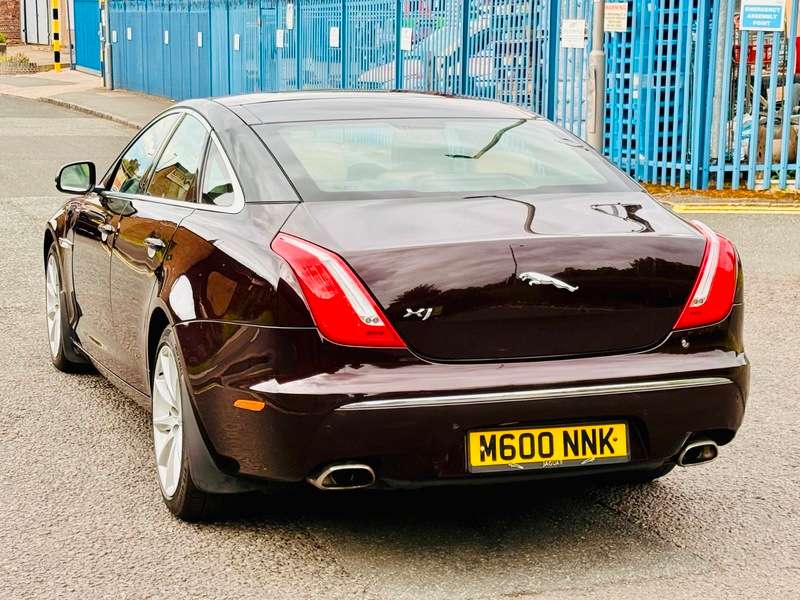 2011 JAGUAR XJ 2011 JAGUAR XJ