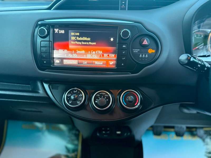 2014 TOYOTA YARIS 2014 TOYOTA YARIS