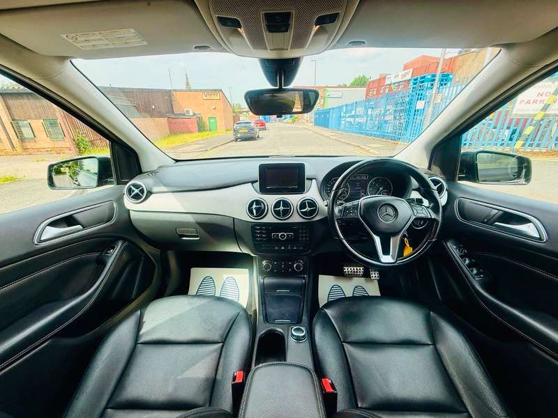 A 2013 MERCEDES B CLASS B180 CDI BLUEEFFICIENCY SPORT A 2013 MERCEDES B CLASS B180 CDI BLUEEFFICIENCY SPORT