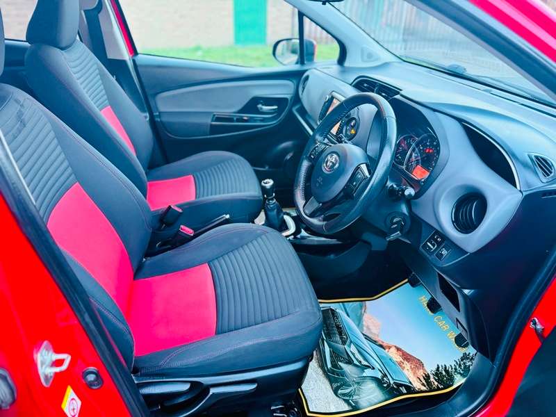 2014 TOYOTA YARIS 2014 TOYOTA YARIS