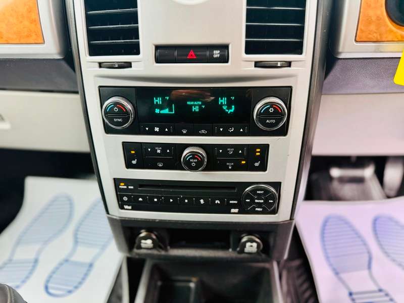 2010 CHRYSLER VOYAGER 2010 CHRYSLER VOYAGER