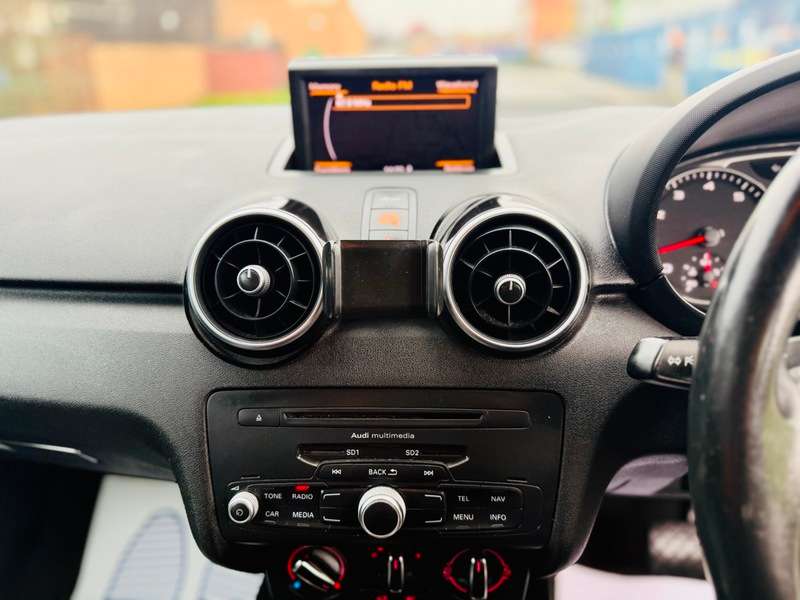 2012 AUDI A1 2012 AUDI A1