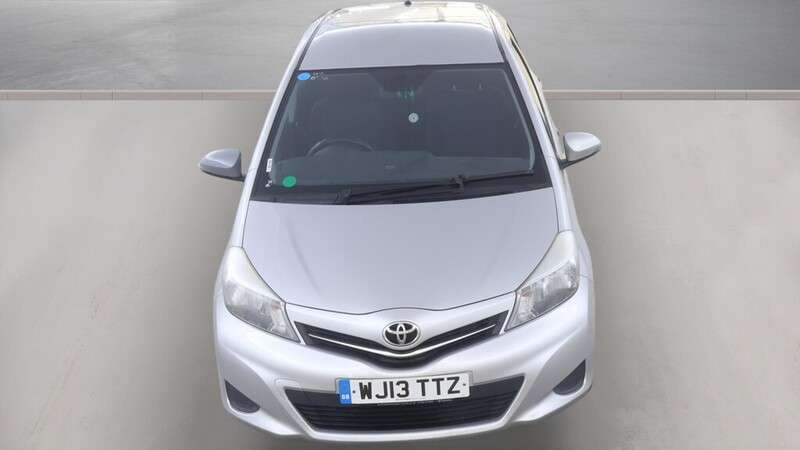 2013 TOYOTA YARIS 2013 TOYOTA YARIS
