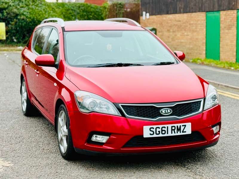 2011 KIA CEED 2011 KIA CEED