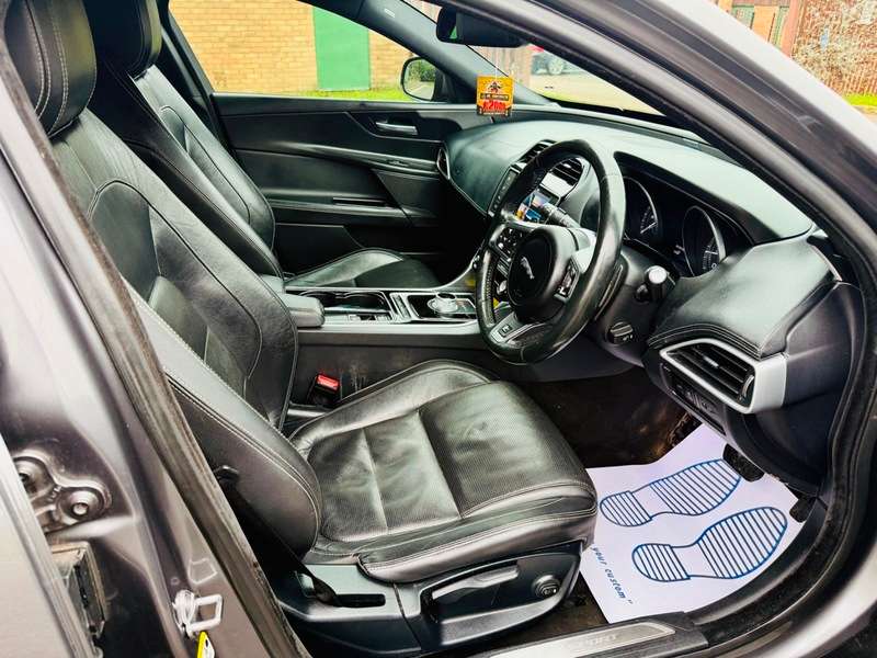 2015 JAGUAR XE 2015 JAGUAR XE