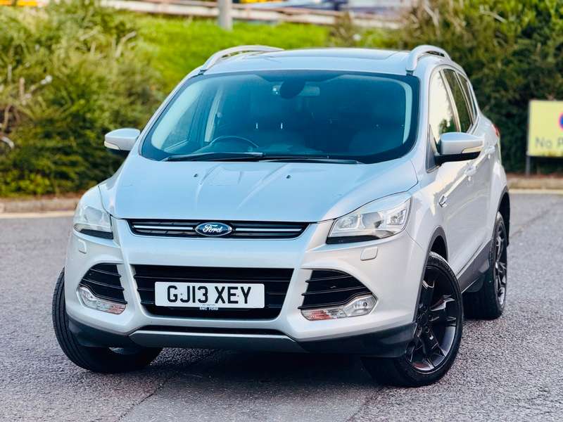 A 2013 FORD KUGA TITANIUM X TDCI A 2013 FORD KUGA TITANIUM X TDCI