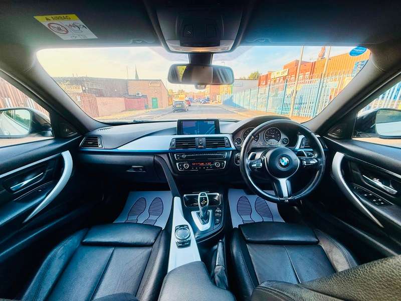 A 2014 BMW 3 SERIES 320i XDRIVE M SPORT TOURING A 2014 BMW 3 SERIES 320i XDRIVE M SPORT TOURING