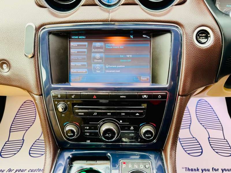 2011 JAGUAR XJ 2011 JAGUAR XJ