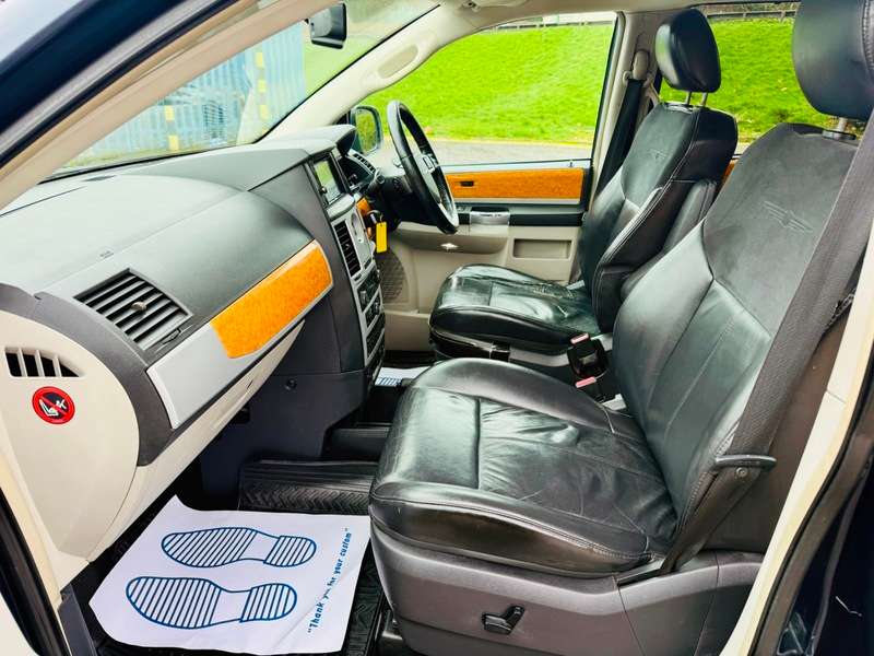 2010 CHRYSLER VOYAGER 2010 CHRYSLER VOYAGER