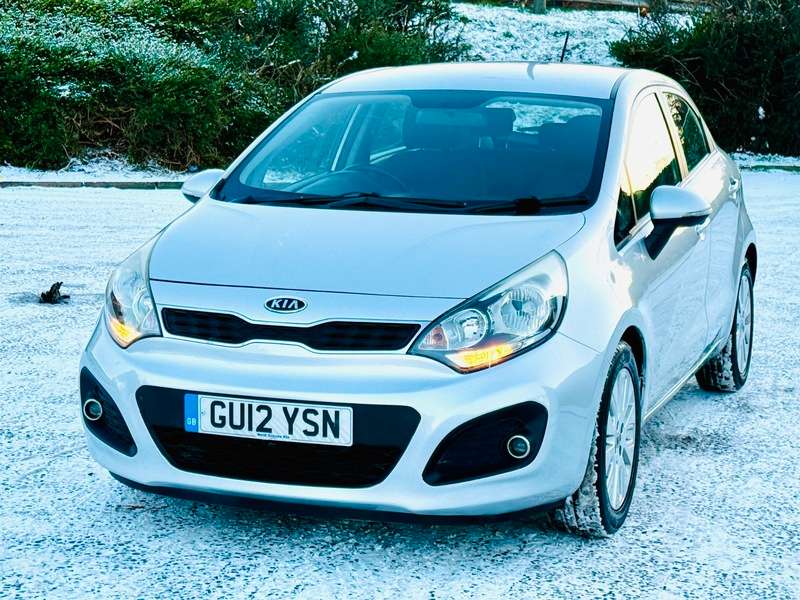 2012 KIA RIO 2012 KIA RIO