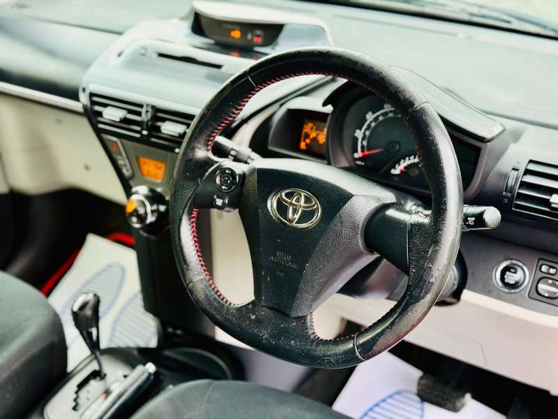 2013 TOYOTA IQ 2013 TOYOTA IQ