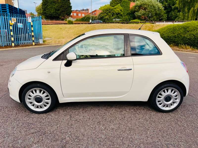 2010 FIAT 500 2010 FIAT 500