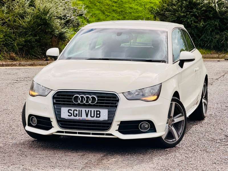 A 2011 AUDI A1 TFSI SPORT A 2011 AUDI A1 TFSI SPORT