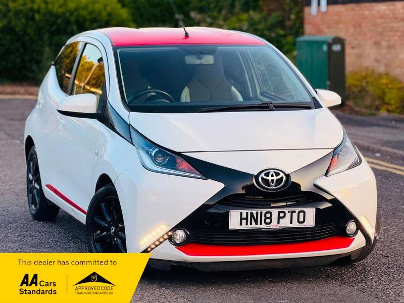 A 2018 TOYOTA AYGO VVT-I X-PRESS X-SHIFT A 2018 TOYOTA AYGO VVT-I X-PRESS X-SHIFT